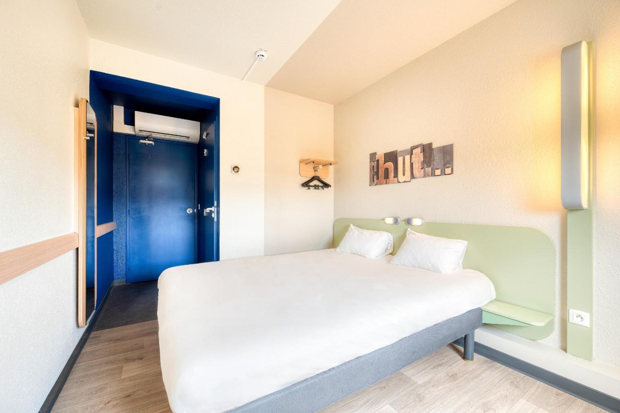ibis budget Versailles - Trappes Eksteriør billede